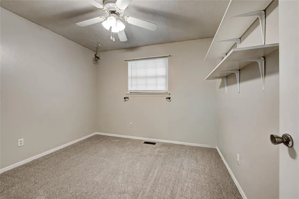 Photo 31 — 202 E Cherry Avenue, Yukon, OK 73099