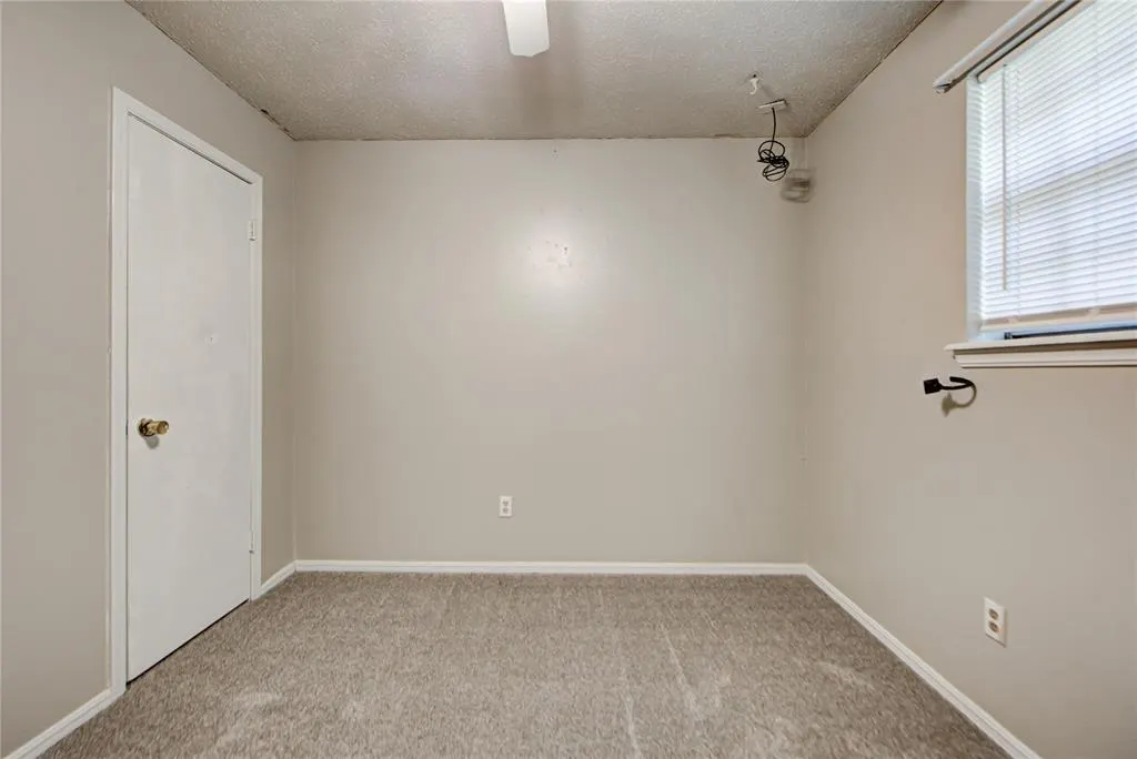 Photo 32 — 202 E Cherry Avenue, Yukon, OK 73099