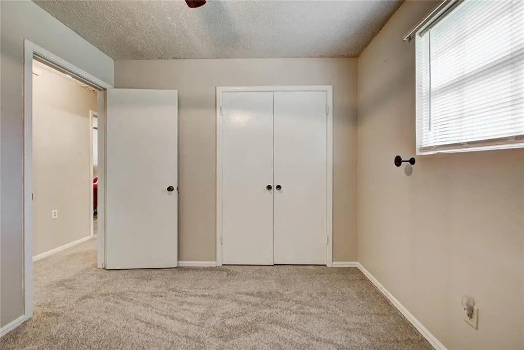 Photo 36 — 202 E Cherry Avenue, Yukon, OK 73099