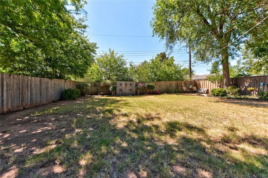 Photo 40 — 202 E Cherry Avenue, Yukon, OK 73099