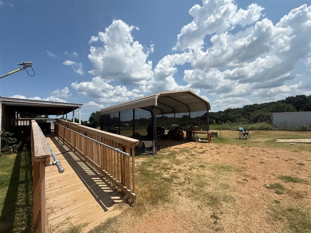 Front exterior — 11829 Little Road, Kingston, OK 73439