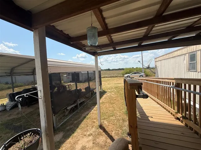 Photo 4 — 11829 Little Road, Kingston, OK 73439