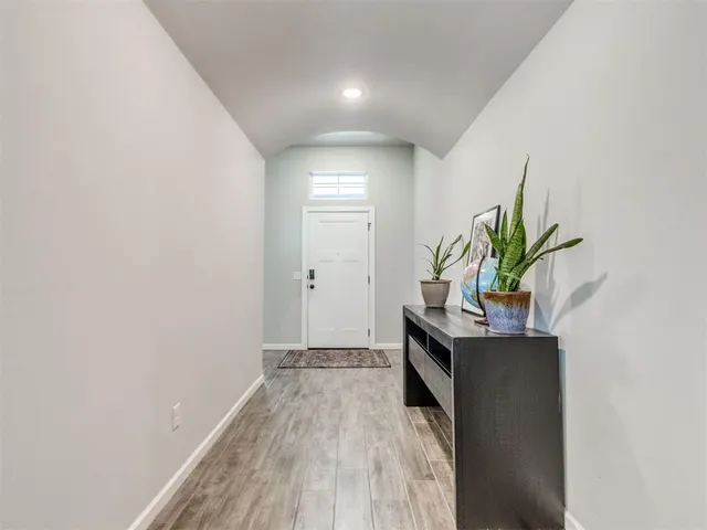 Photo 5 — 2100 Norwood Drive, Norman, OK 73026