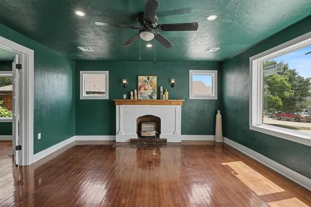 Photo 3 — 1521 NE 11th Street, Oklahoma City, OK 73117