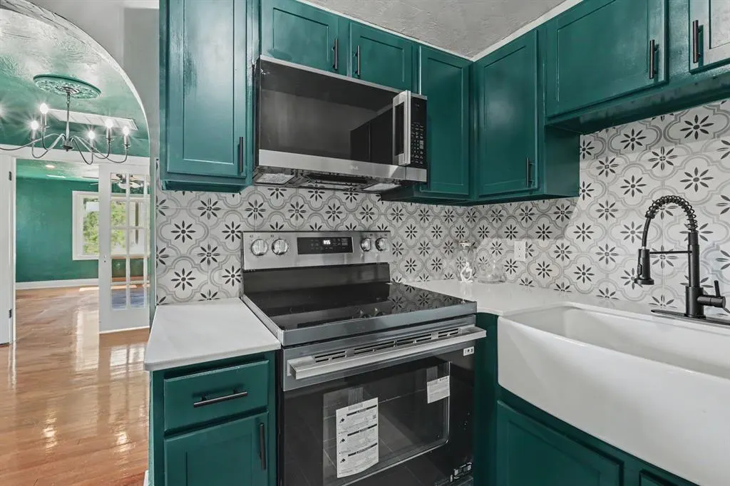 Photo 12 — 1521 NE 11th Street, Oklahoma City, OK 73117