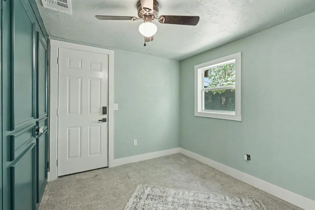 Photo 14 — 1521 NE 11th Street, Oklahoma City, OK 73117