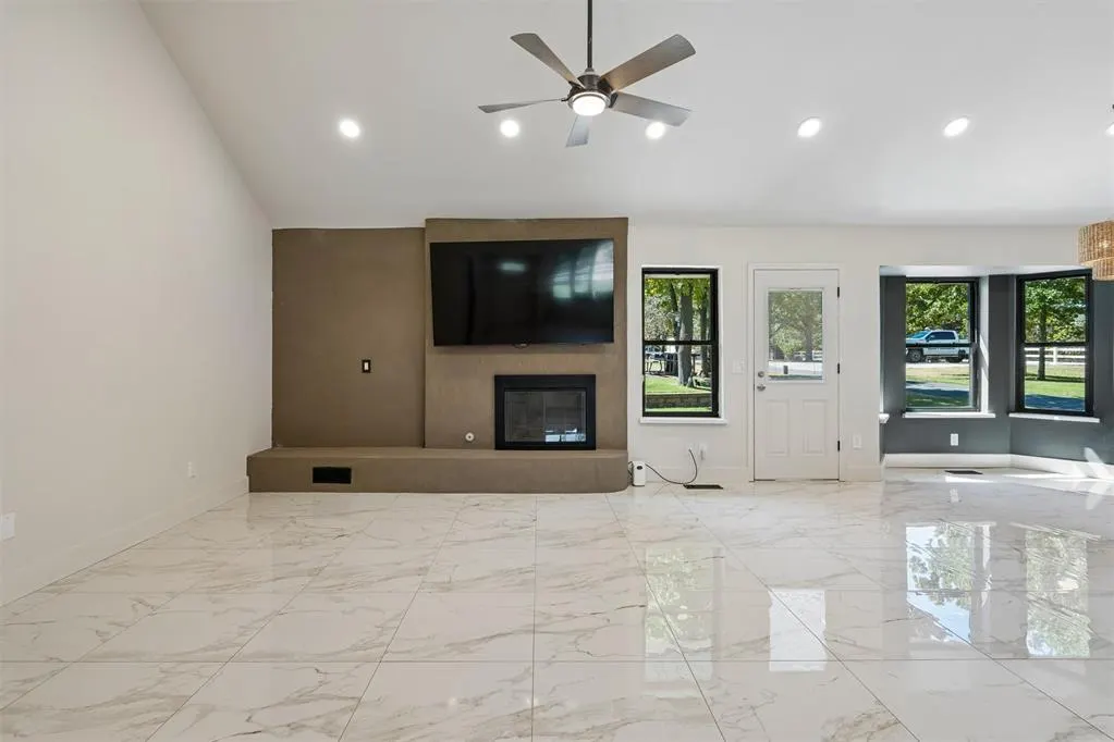 Photo 6 — 600 Sherwood Lane, Edmond, OK 73034