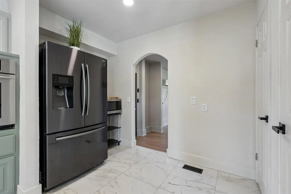 Photo 17 — 600 Sherwood Lane, Edmond, OK 73034