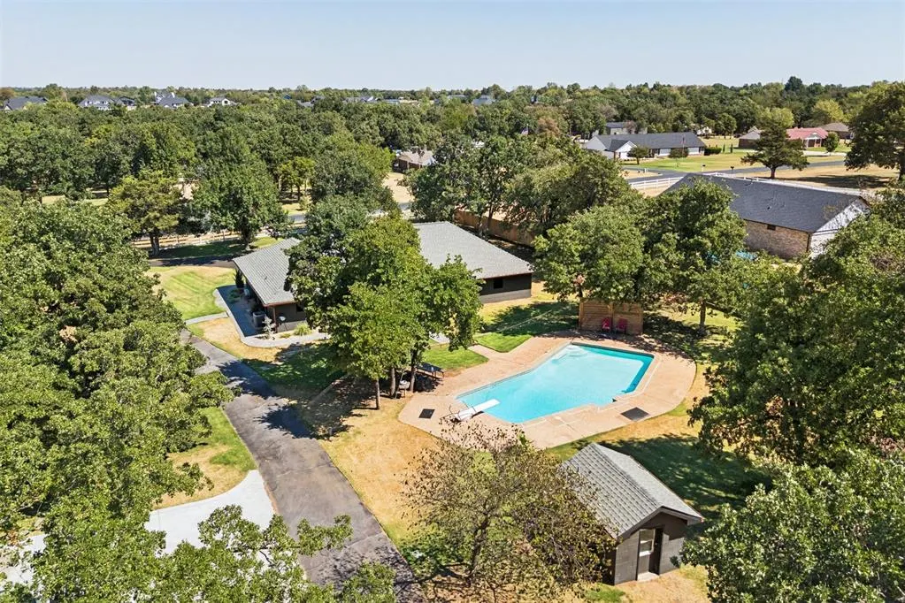 Photo 50 — 600 Sherwood Lane, Edmond, OK 73034