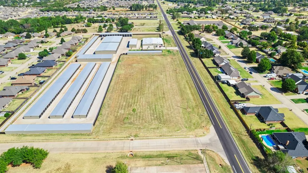 Photo 15 — N Clear Springs Road, Mustang, OK 73064