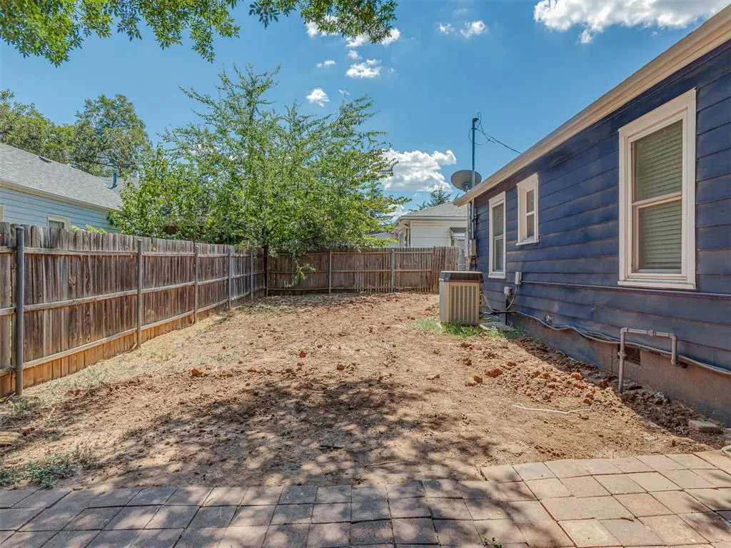 Photo 23 — 701 S 14th Street, Chickasha, OK 73018