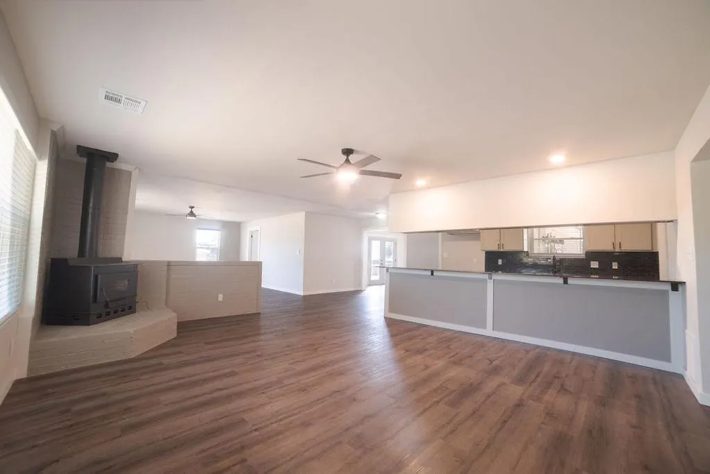 Photo 3 — 13300 SE 19th Street, Choctaw, OK 73020