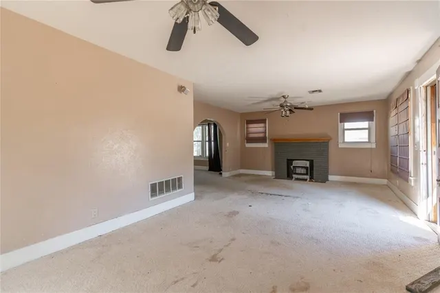Photo 6 — 1402 S 19th Street, Chickasha, OK 73018