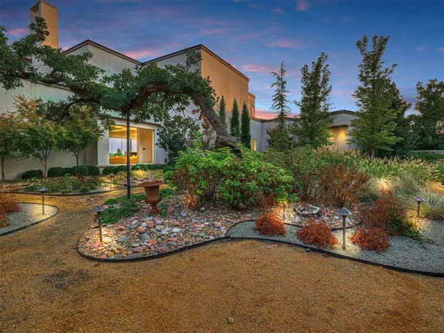 Photo 6 — 7401 Aurelia Road, Oklahoma City, OK 73121