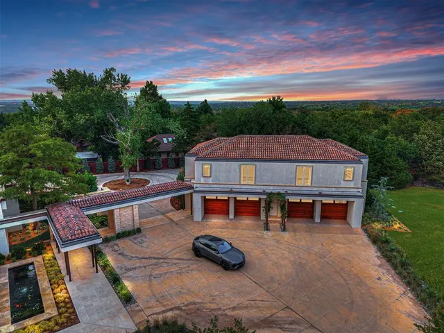 Photo 8 — 7401 Aurelia Road, Oklahoma City, OK 73121