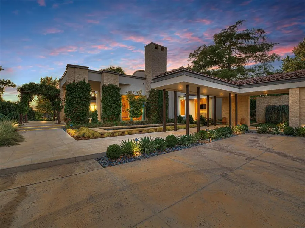 Photo 9 — 7401 Aurelia Road, Oklahoma City, OK 73121