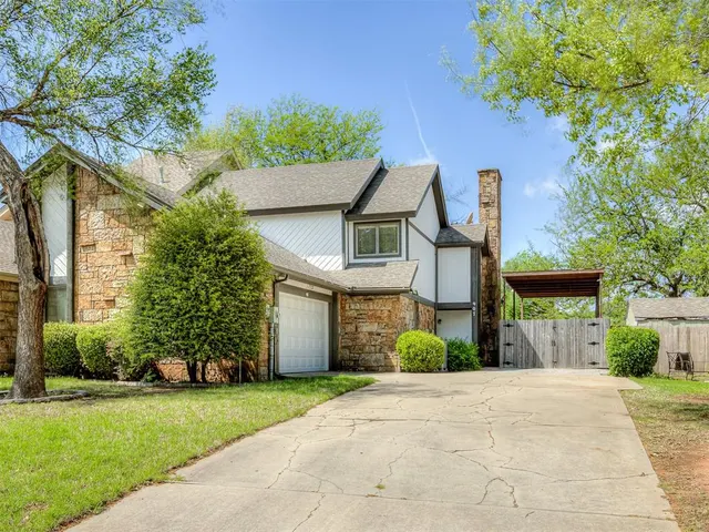 Photo 2 — 907 Leisure Drive, Midwest City, OK 73110