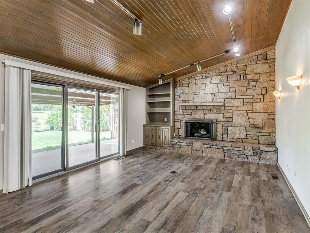 Photo 3 — 907 Leisure Drive, Midwest City, OK 73110