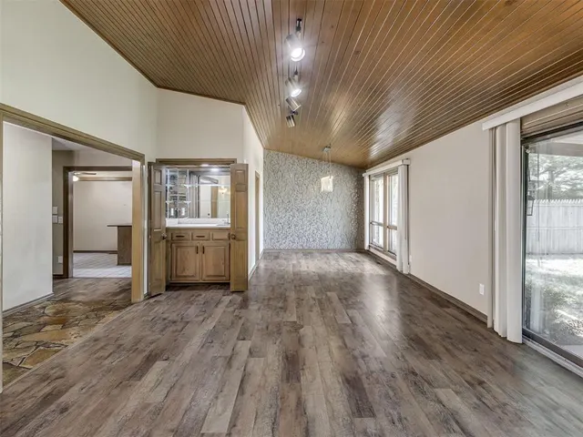 Photo 6 — 907 Leisure Drive, Midwest City, OK 73110