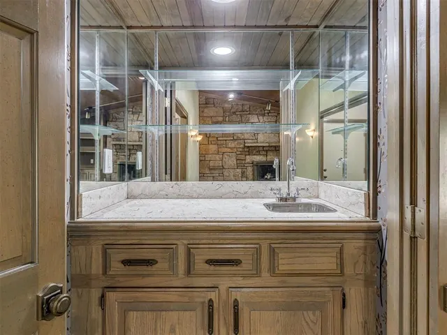 Photo 7 — 907 Leisure Drive, Midwest City, OK 73110