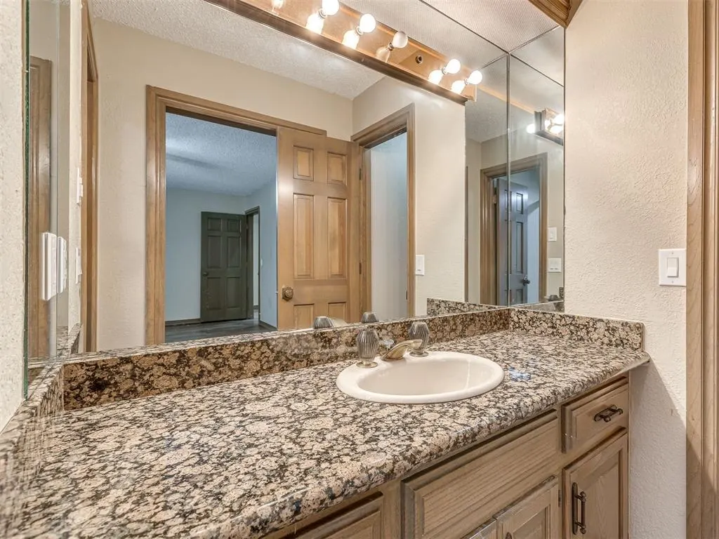 Photo 25 — 907 Leisure Drive, Midwest City, OK 73110