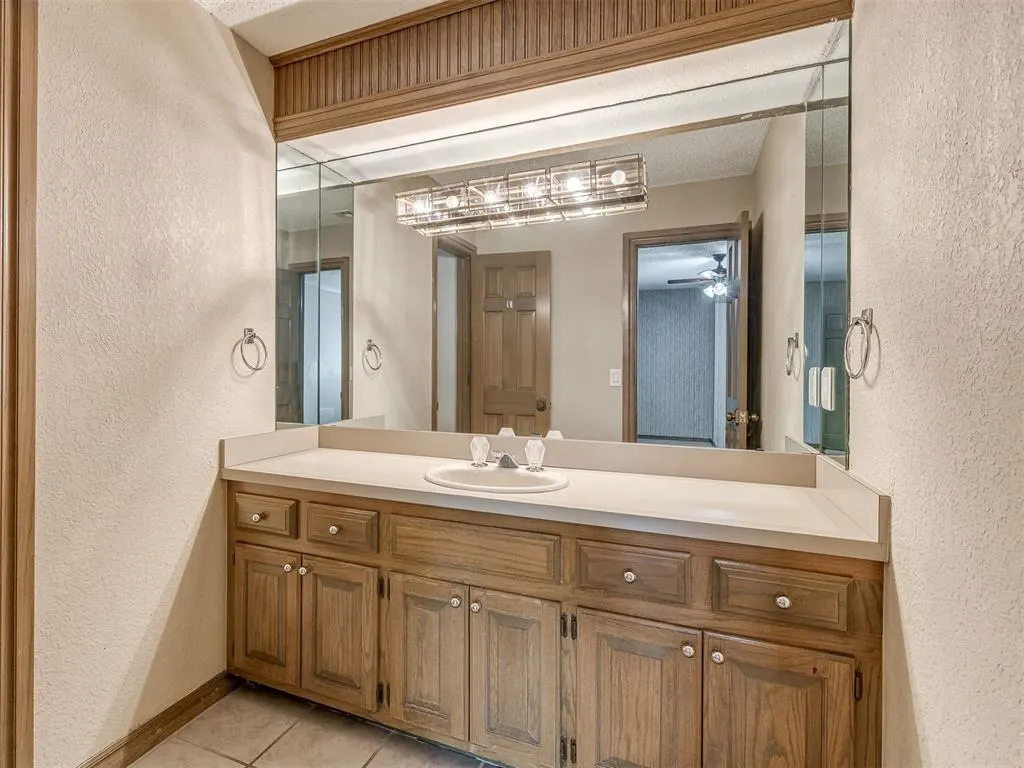 Photo 33 — 907 Leisure Drive, Midwest City, OK 73110