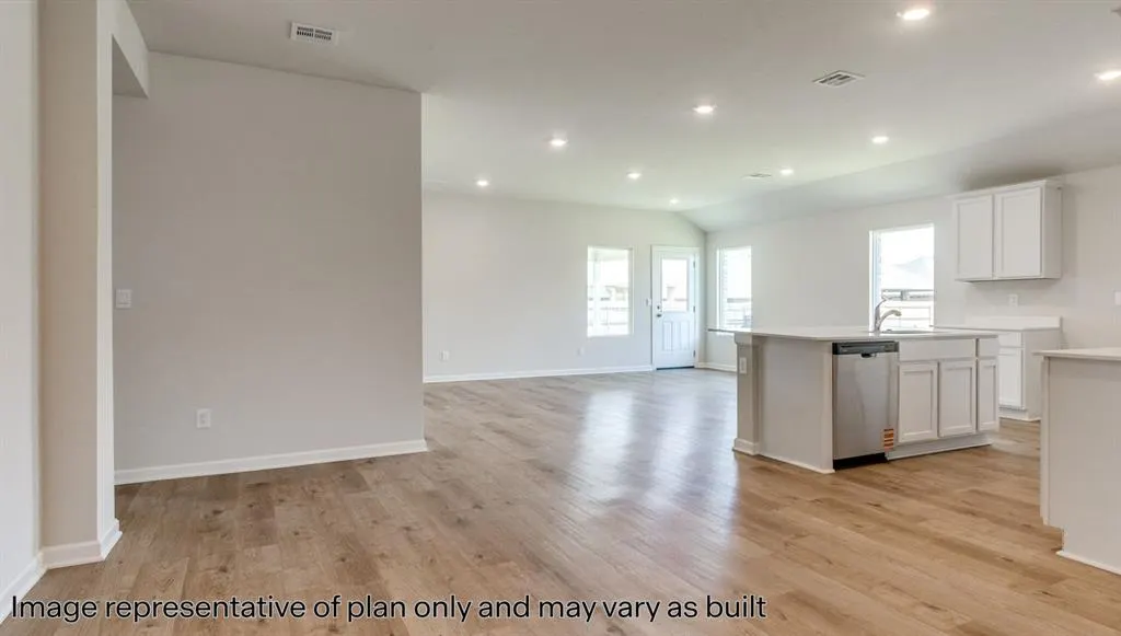 Photo 7 — 5000 Kaeden Drive, Noble, OK 73068