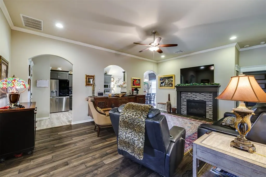 Photo 9 — 5309 Miranda Drive, Edmond, OK 73025