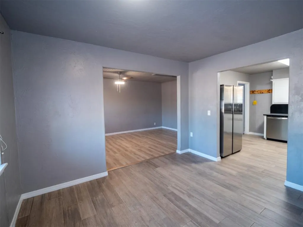 Photo 14 — 242 S Janeway Avenue, Moore, OK 73160