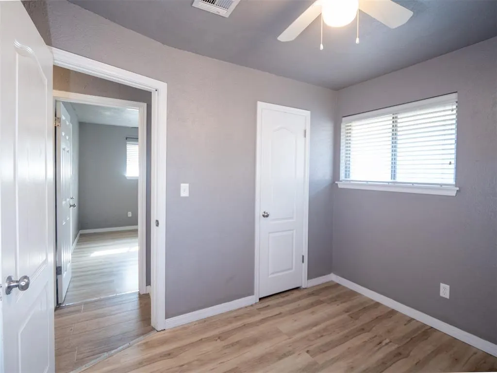 Photo 37 — 242 S Janeway Avenue, Moore, OK 73160