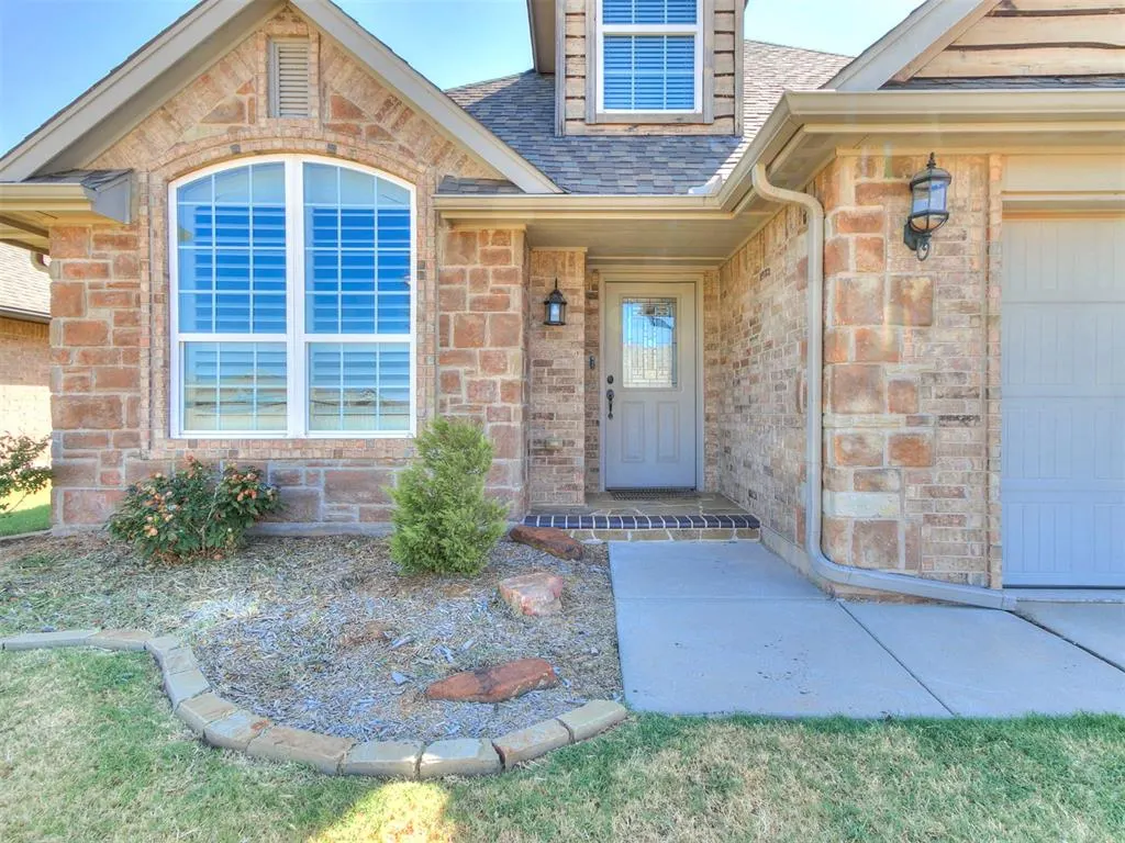 Photo 7 — 15808 Montague Drive, Edmond, OK 73013