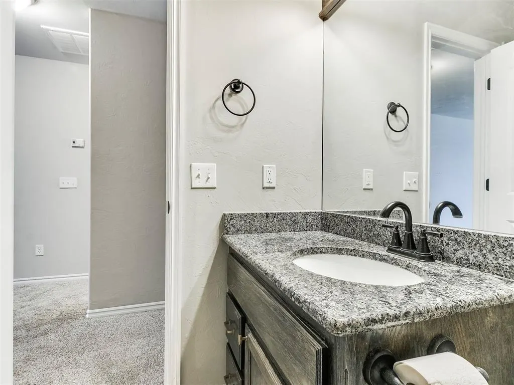 Photo 43 — 15808 Montague Drive, Edmond, OK 73013
