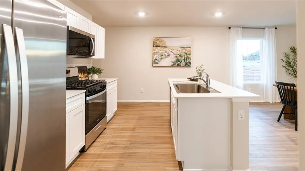 Photo 10 — 608 St. Charles Place, Newcastle, OK 73065