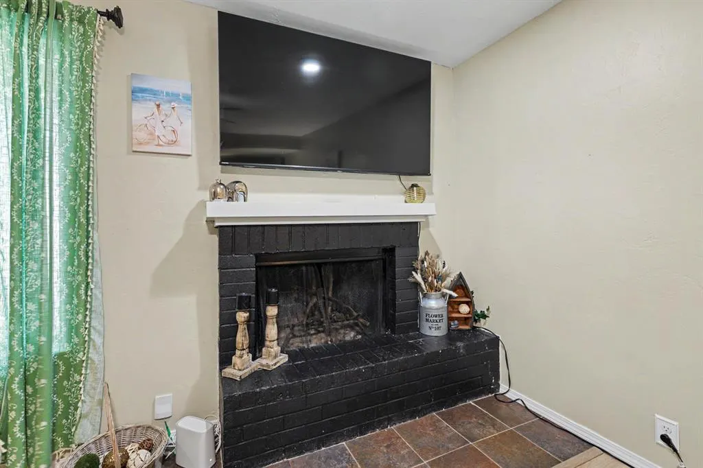 Photo 6 — 9605 Hefner Village Boulevard, Oklahoma City, OK 73162