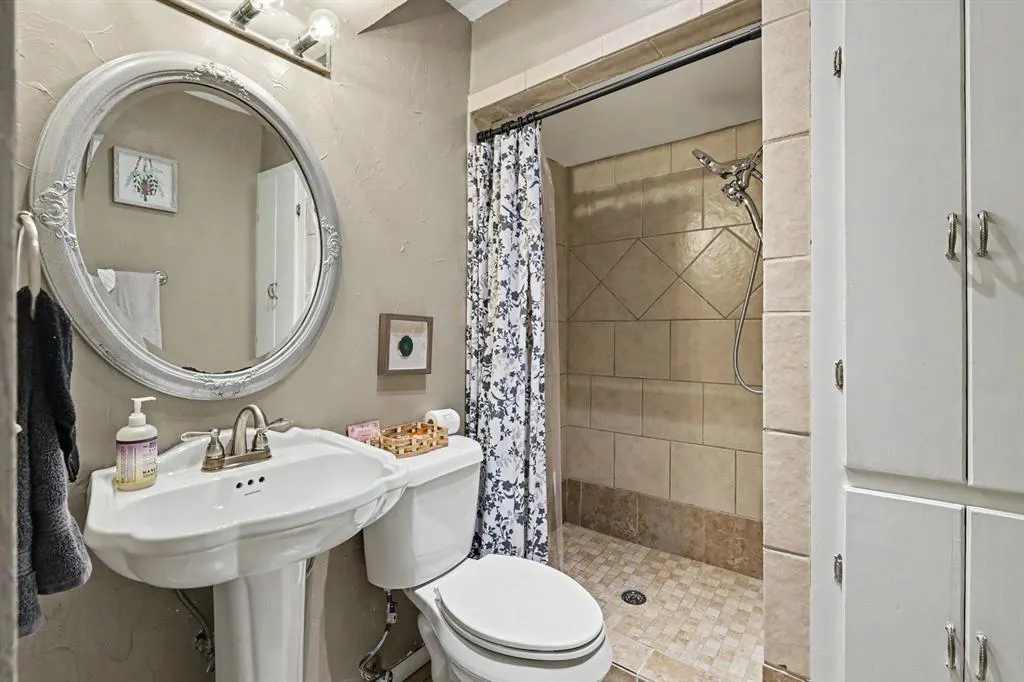 Photo 17 — 9605 Hefner Village Boulevard, Oklahoma City, OK 73162