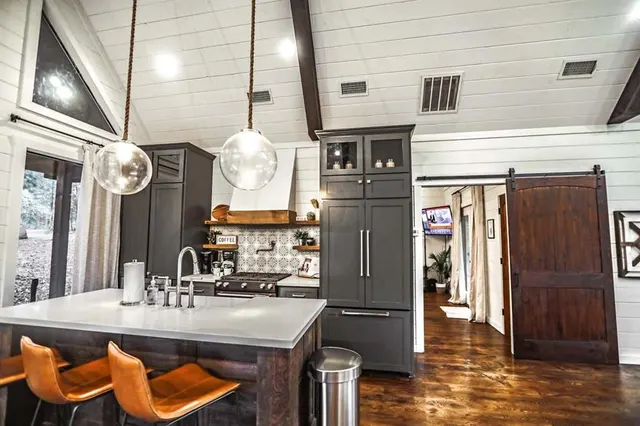 Photo 7 — 1259 Southern Hills Circle, Broken Bow, OK 74728