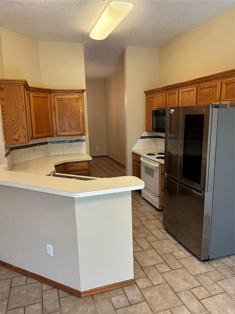 Photo 12 — 8204 Prairie Ridge Road, Oklahoma City, OK 73135
