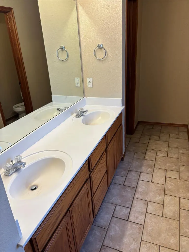 Photo 21 — 8204 Prairie Ridge Road, Oklahoma City, OK 73135