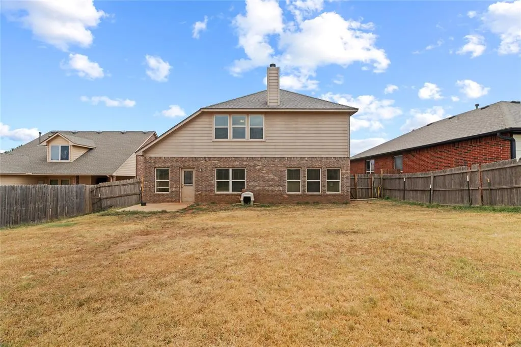 Photo 27 — 11205 NW 96th Street, Yukon, OK 73099