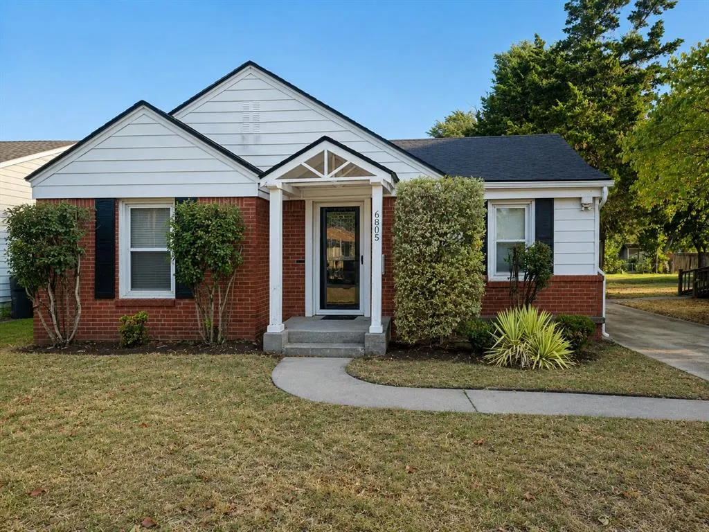 Front exterior — 6805 NW 42nd Street, Bethany, OK 73008
