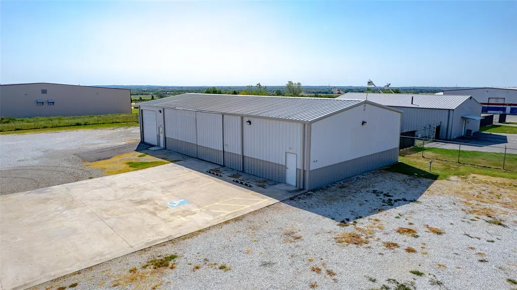 Photo 29 — 7811 N Kickapoo Avenue, Shawnee, OK 74804