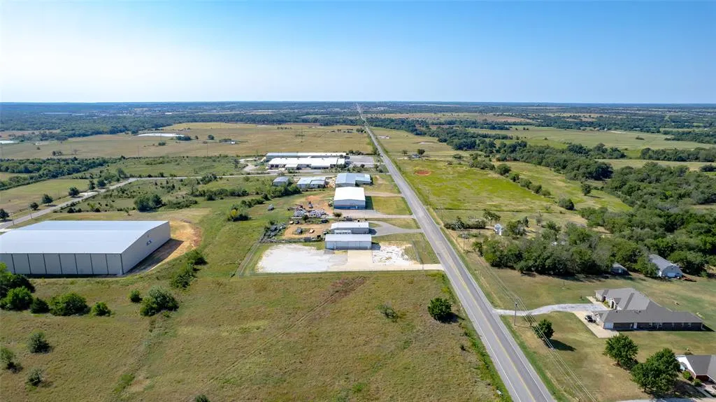 Photo 37 — 7811 N Kickapoo Avenue, Shawnee, OK 74804