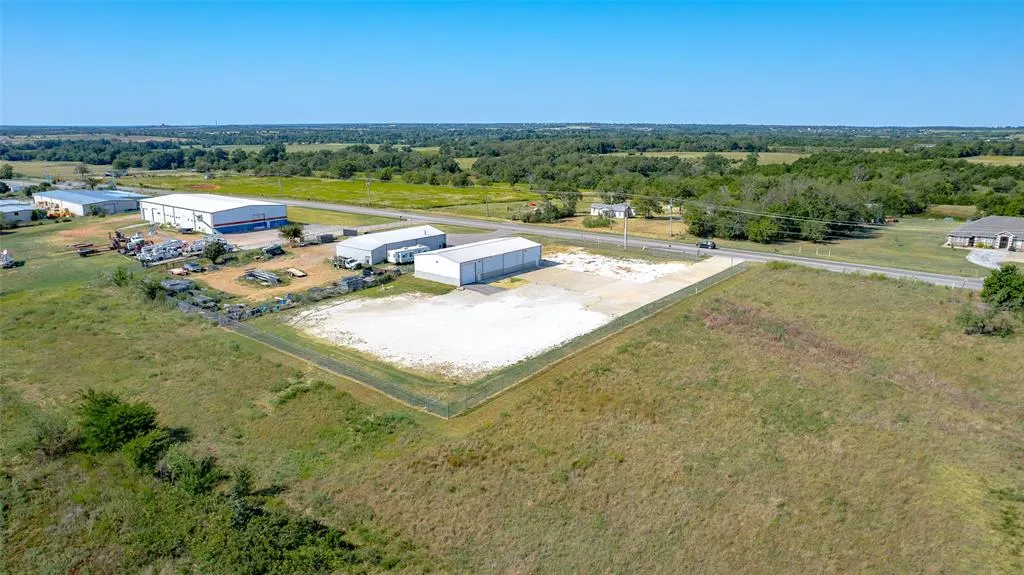 Photo 40 — 7811 N Kickapoo Avenue, Shawnee, OK 74804