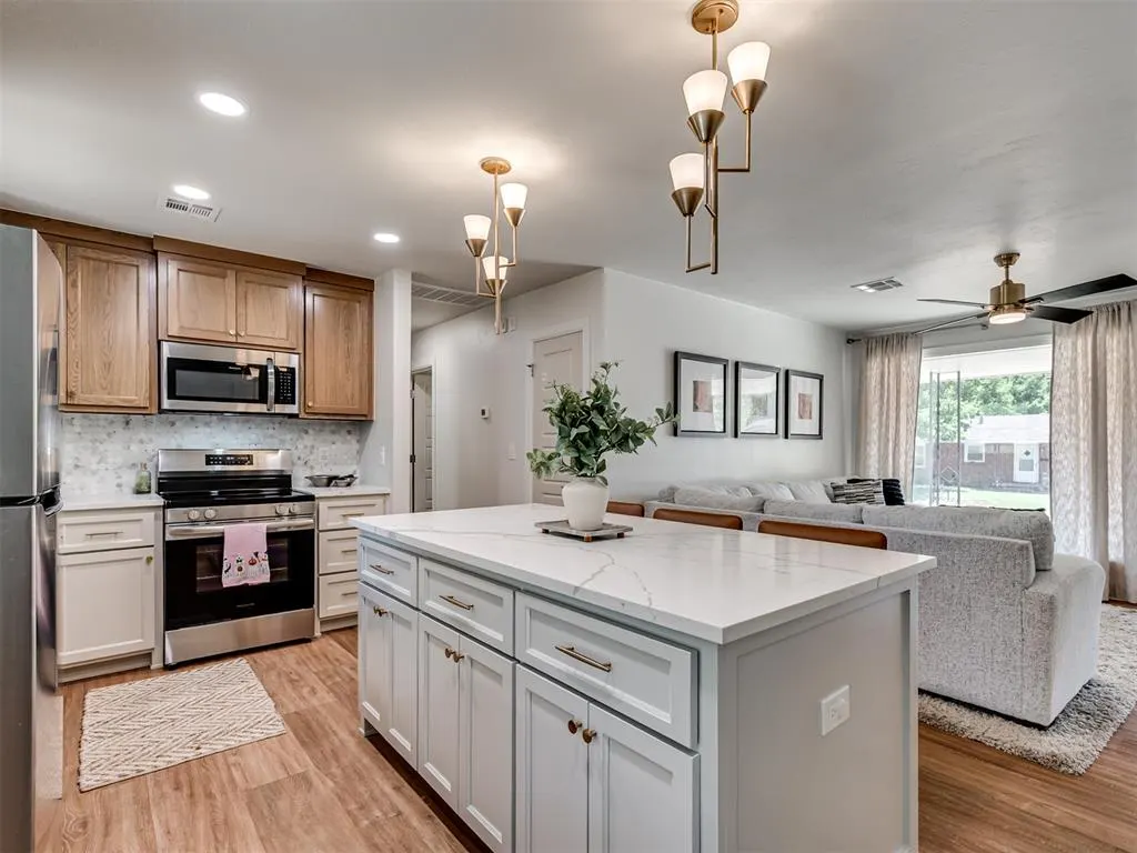 Photo 3 — 1605 Rowena Lane, Norman, OK 73069