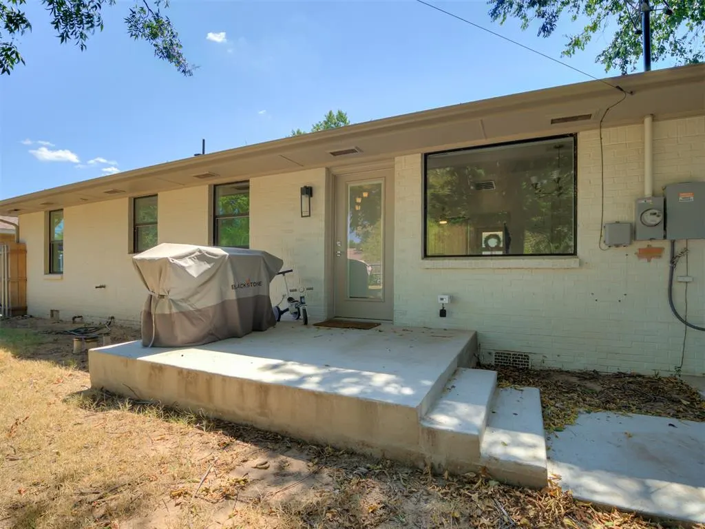 Photo 19 — 1605 Rowena Lane, Norman, OK 73069