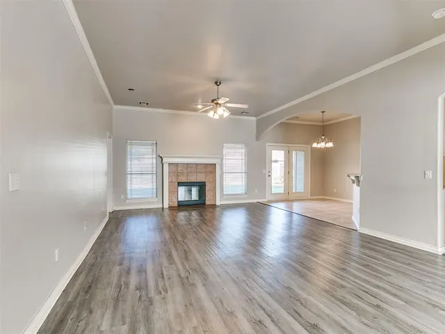 Photo 4 — 3905 Ashley Terrace, Yukon, OK 73099