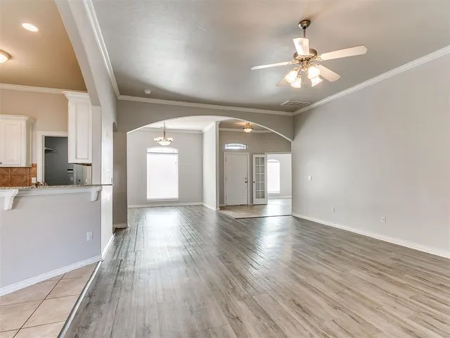 Photo 6 — 3905 Ashley Terrace, Yukon, OK 73099
