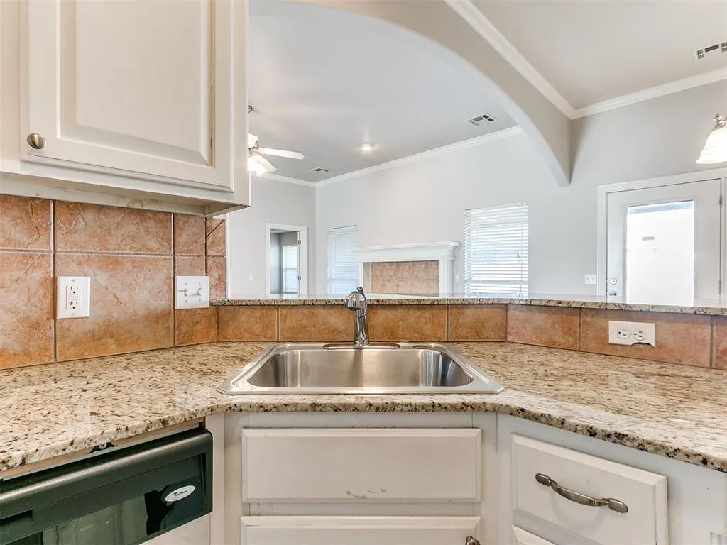 Photo 12 — 3905 Ashley Terrace, Yukon, OK 73099