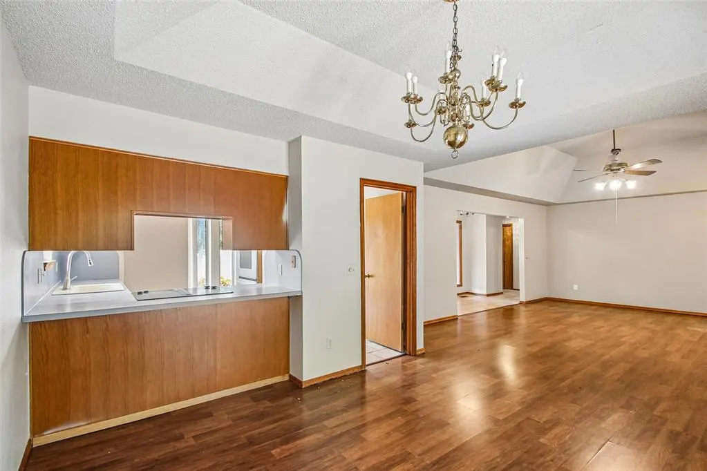 Photo 15 — 1536 Creekside Drive, Norman, OK 73071