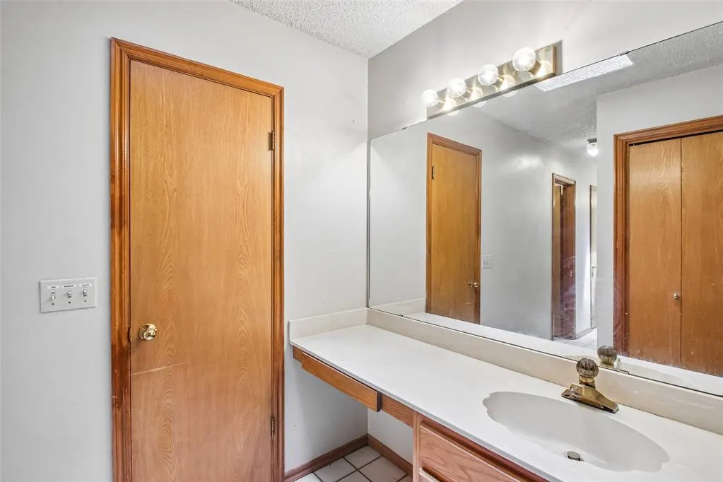 Photo 28 — 1536 Creekside Drive, Norman, OK 73071